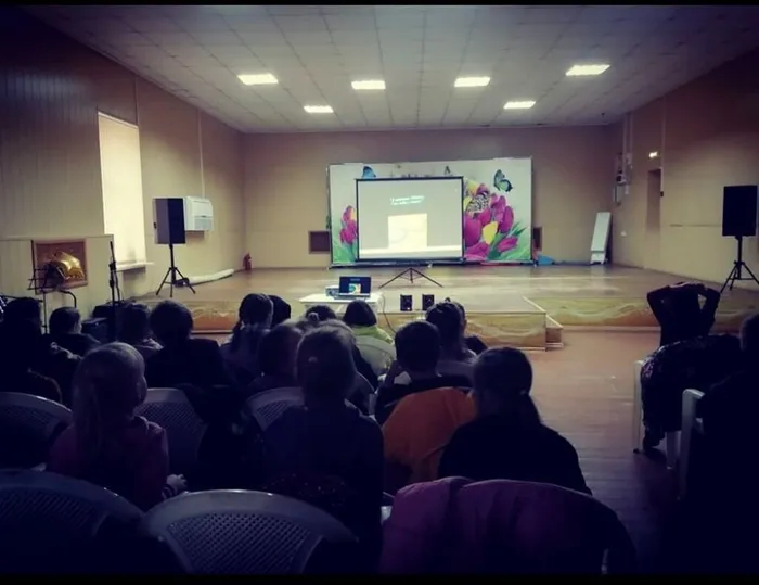 8c8e37c8-da4d-40cf-827d-6a9e170db193